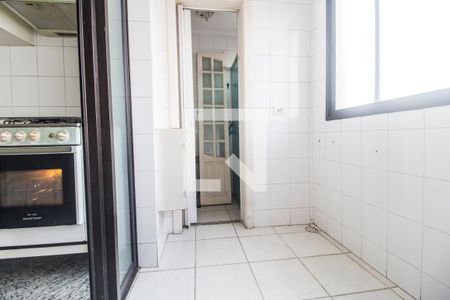 Área de Serviço de apartamento à venda com 3 quartos, 95m² em Jardim dos Camargos, Barueri