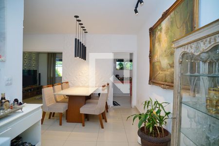 Sala de Jantar de casa à venda com 4 quartos, 181m² em Serra Grande, Niterói