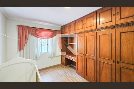 Quarto 2 de casa para alugar com 3 quartos, 190m² em Vila Yara, Osasco