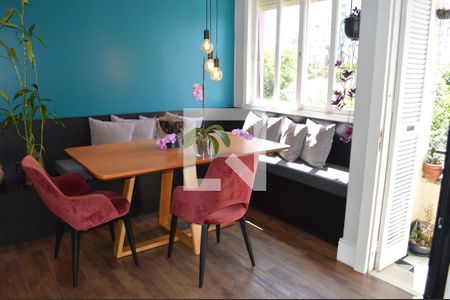 Apartamento à venda com 3 quartos, 113m² em Floresta, Porto Alegre