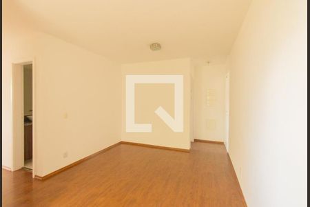 Sala de apartamento para alugar com 3 quartos, 68m² em Guaíra, Curitiba