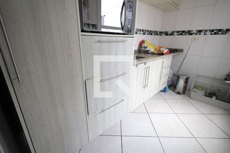 Cozinha de apartamento à venda com 2 quartos, 49m² em Jardim Utinga, Santo André