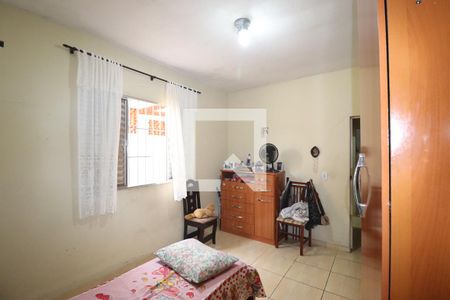 Quarto 2 de casa à venda com 2 quartos, 125m² em Jardim Utinga, Santo André