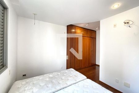 Suite 1 de apartamento para alugar com 3 quartos, 105m² em Santo Antônio, Belo Horizonte