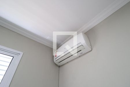 Quarto 1 de apartamento para alugar com 3 quartos, 80m² em Santa Mônica, Uberlândia