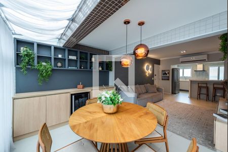 Apartamento para alugar com 2 quartos, 90m² em Gonzaga, Santos