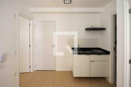 Sala e Cozinha de apartamento para alugar com 2 quartos, 25m² em Vila Ema, São Paulo