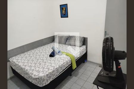 Quarto de apartamento para alugar com 2 quartos, 65m² em Jacutinga, Mesquita