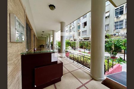 Portaria de apartamento para alugar com 3 quartos, 150m² em Copacabana, Rio de Janeiro