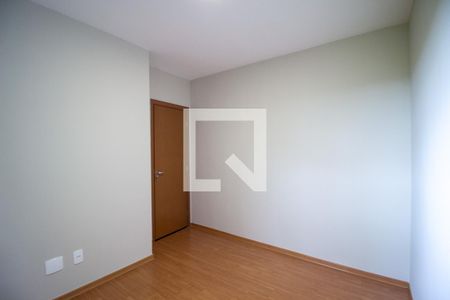 Quarto 2 de apartamento para alugar com 2 quartos, 41m² em Caguassu, Sorocaba