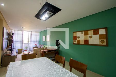 Sala de apartamento para alugar com 3 quartos, 125m² em Vila Scarpelli, Santo André