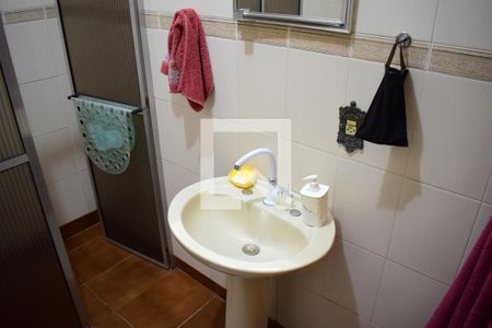 Banheiro de casa para alugar com 2 quartos, 112m² em Vila Tiberio, Ribeirão Preto