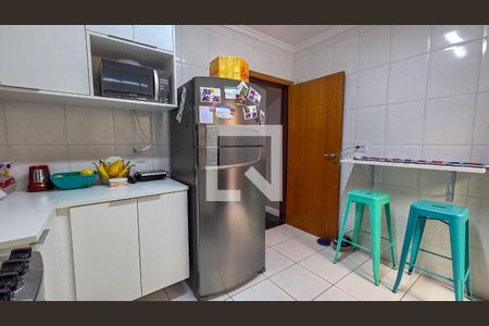 Cozinha  de casa para alugar com 3 quartos, 110m² em Vila Isa, São Paulo