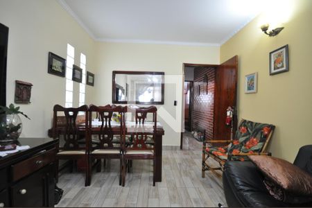 Sala de casa à venda com 3 quartos, 125m² em Parque Edu Chaves, São Paulo