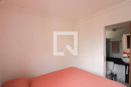 Suíte de apartamento para alugar com 3 quartos, 75m² em Planalto, Belo Horizonte