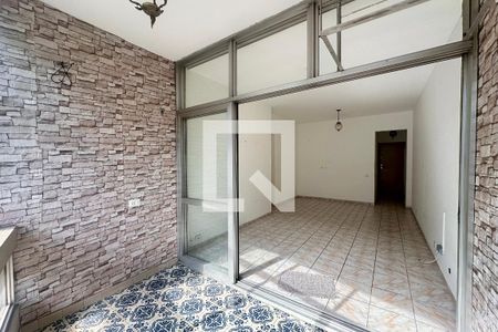 Apartamento para alugar com 3 quartos, 100m² em Laranjeiras, Rio de Janeiro