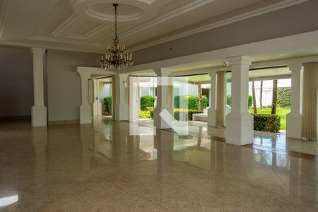 Sala de casa de condomínio para alugar com 5 quartos, 640m² em Riviera Tamborlim, Americana