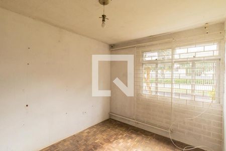 Quarto 2 de apartamento para alugar com 2 quartos, 54m² em Sítio Cercado, Curitiba