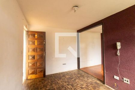 Sala de apartamento para alugar com 2 quartos, 54m² em Sítio Cercado, Curitiba