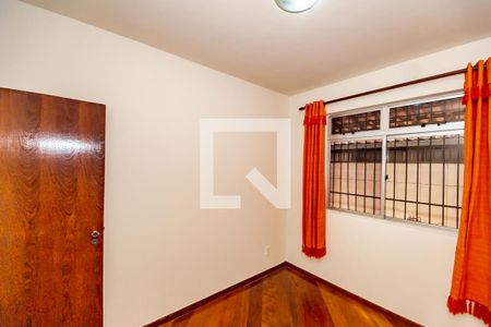 Apartamento para alugar com 3 quartos, 130m² em Santa Rosa, Belo Horizonte