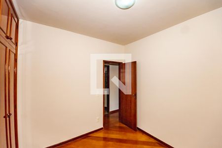 Apartamento para alugar com 3 quartos, 130m² em Santa Rosa, Belo Horizonte