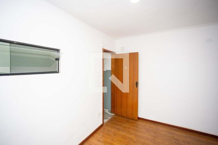 Sala de apartamento para alugar com 1 quarto, 45m² em Taboão, Diadema