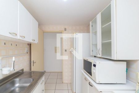 Cozinha  de apartamento para alugar com 2 quartos, 62m² em Medianeira, Porto Alegre