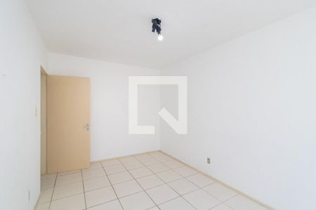 Quarto 1 de apartamento para alugar com 2 quartos, 62m² em Medianeira, Porto Alegre