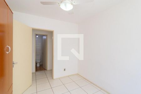 Quarto 1 de apartamento para alugar com 2 quartos, 62m² em Medianeira, Porto Alegre