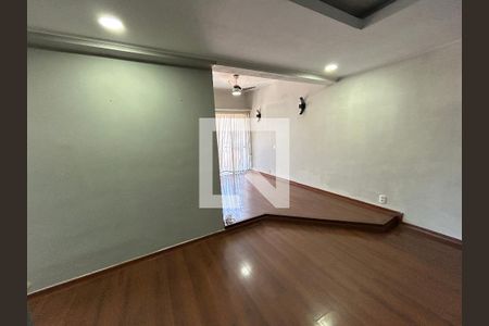 Sala de apartamento para alugar com 2 quartos, 60m² em Méier, Rio de Janeiro