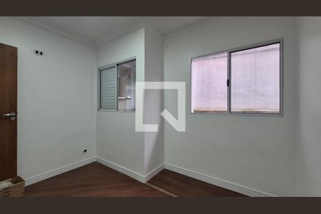 Quarto  de casa para alugar com 3 quartos, 131m² em Parque Jaçatuba, Santo André