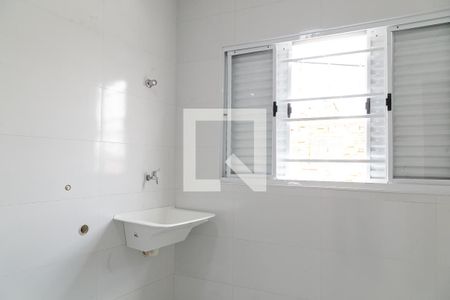 Cozinha e Área de Serviço de kitnet/studio para alugar com 1 quarto, 18m² em Pompéia, Belo Horizonte