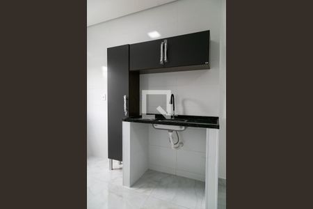 Cozinha e Área de Serviço de kitnet/studio para alugar com 1 quarto, 19m² em Pompéia, Belo Horizonte