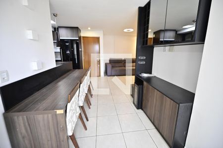 Sala de Jantar de apartamento para alugar com 2 quartos, 63m² em Jardim Goiás, Goiânia
