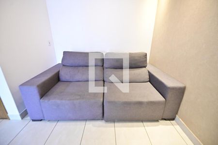 Sala de apartamento para alugar com 2 quartos, 63m² em Jardim Goiás, Goiânia