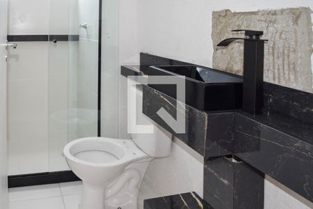 Banheiro de apartamento para alugar com 2 quartos, 42m² em Vila Moreira, São Paulo