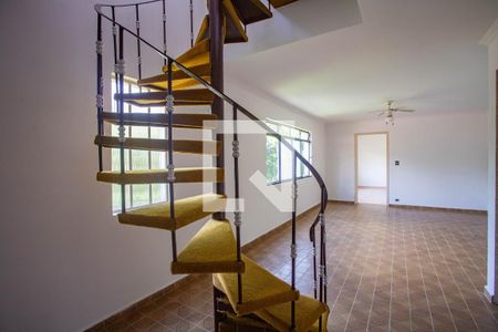 Escada  de casa para alugar com 3 quartos, 250m² em Eldorado, Diadema