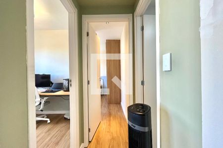 Corredor de apartamento à venda com 2 quartos, 37m² em Vila Mira, São Paulo