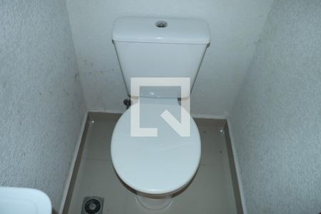 Casa de Condomínio para alugar com 2 quartos, 86m² em Jardim Maria Tereza, Cotia