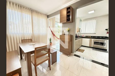 Apartamento à venda com 2 quartos, 55m² em Salgado Filho, Belo Horizonte