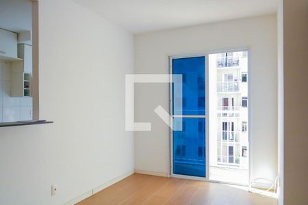 Sala de apartamento para alugar com 2 quartos, 50m² em Todos Os Santos, Rio de Janeiro