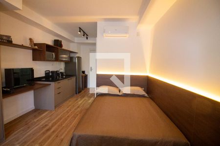 Sala / Quarto - Studio de kitnet/studio para alugar com 1 quarto, 29m² em Santo Amaro, São Paulo