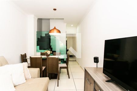 Sala de casa para alugar com 3 quartos, 73m² em Penha de França, São Paulo