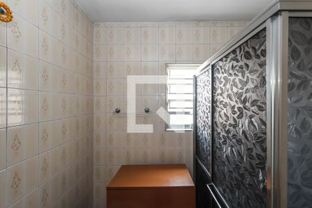 Banheiro 1 de casa à venda com 3 quartos, 125m² em Jardim Santa Emilia, São Paulo