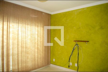 Casa para alugar com 4 quartos, 230m² em Setor Goiânia 2, Goiânia