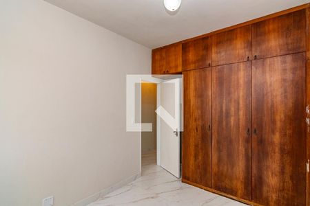 Quarto 1 de apartamento para alugar com 3 quartos, 76m² em Alto Caiçaras, Belo Horizonte