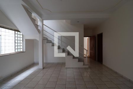 Sala de casa para alugar com 3 quartos, 240m² em Ribeirânia, Ribeirão Preto