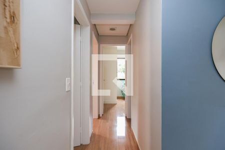 Corredor de apartamento para alugar com 3 quartos, 64m² em Jardim Ampliacao, São Paulo