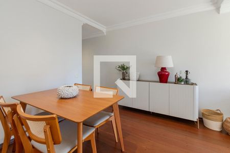 Sala de apartamento para alugar com 2 quartos, 67m² em Campo Belo, São Paulo