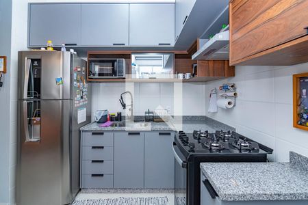 Cozinha de apartamento para alugar com 2 quartos, 48m² em Palmeiras, Belo Horizonte